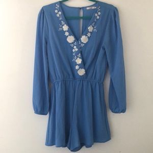Mi ami blue and white romper size small